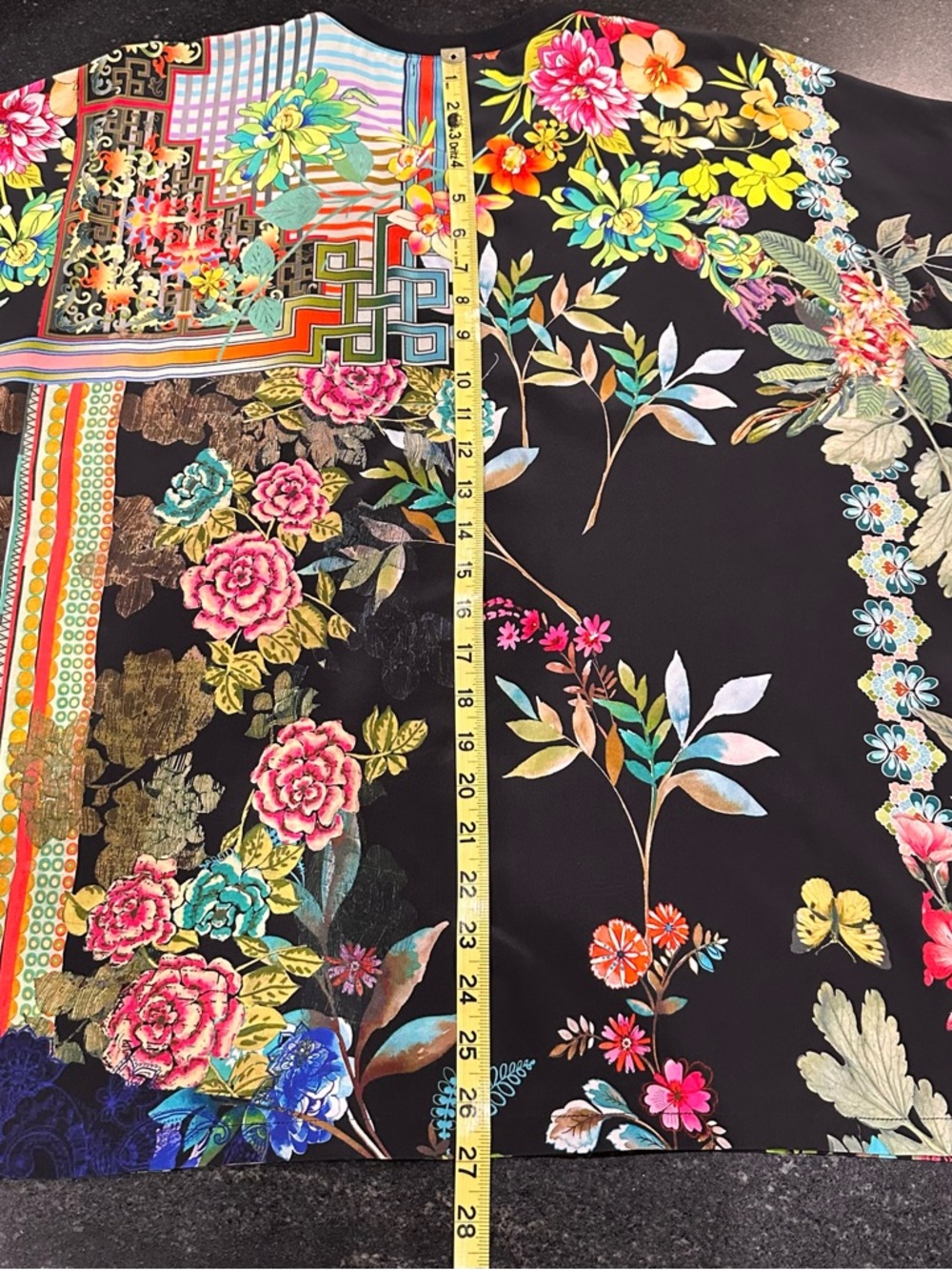 Johnny Was Silk Tunic Top M Floral Patchwork Boho Luxe Oversized Maximal Blouse - Picture 12 of 12
